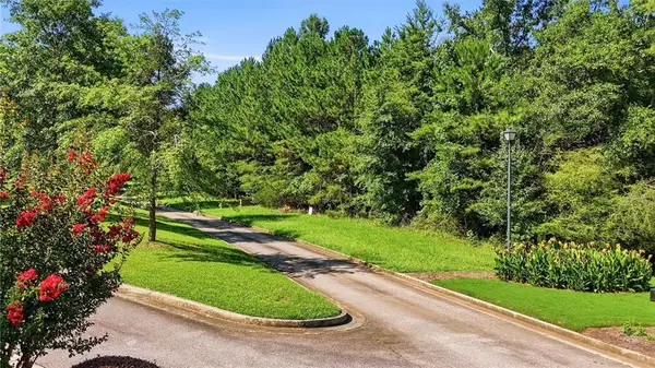 2053 Fontainbleau Drive, Conyers, GA 30094