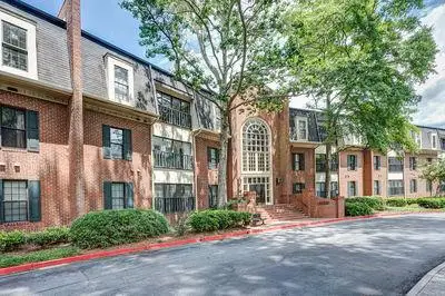 23116 Plantation Drive Ne, Atlanta, GA 30324