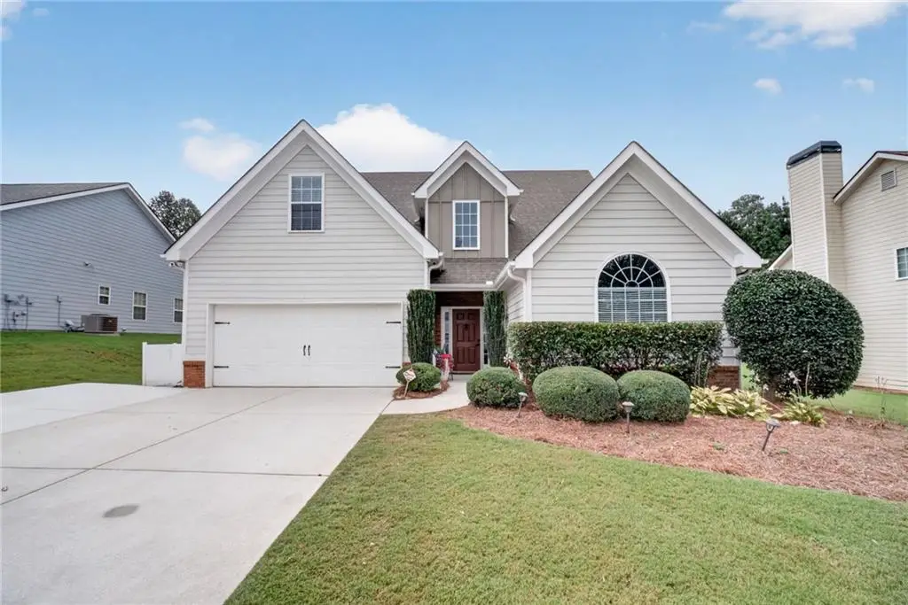 6280 Cove Creek Drive, Flowery Branch, GA 30542 - #1