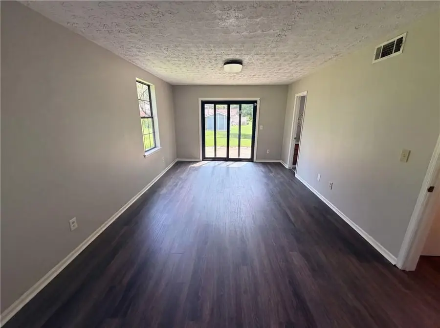 165 Splitwood Lane, Fairburn, GA 30213 - #3