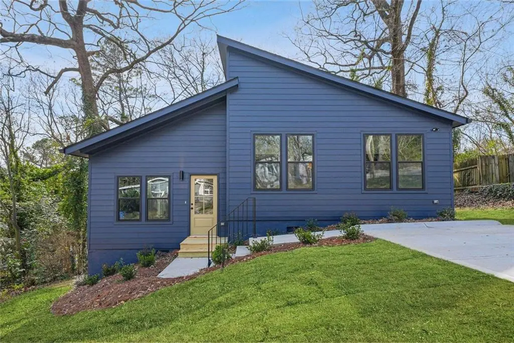 1674 Mary George Avenue Nw, Atlanta, GA 30318 - #1