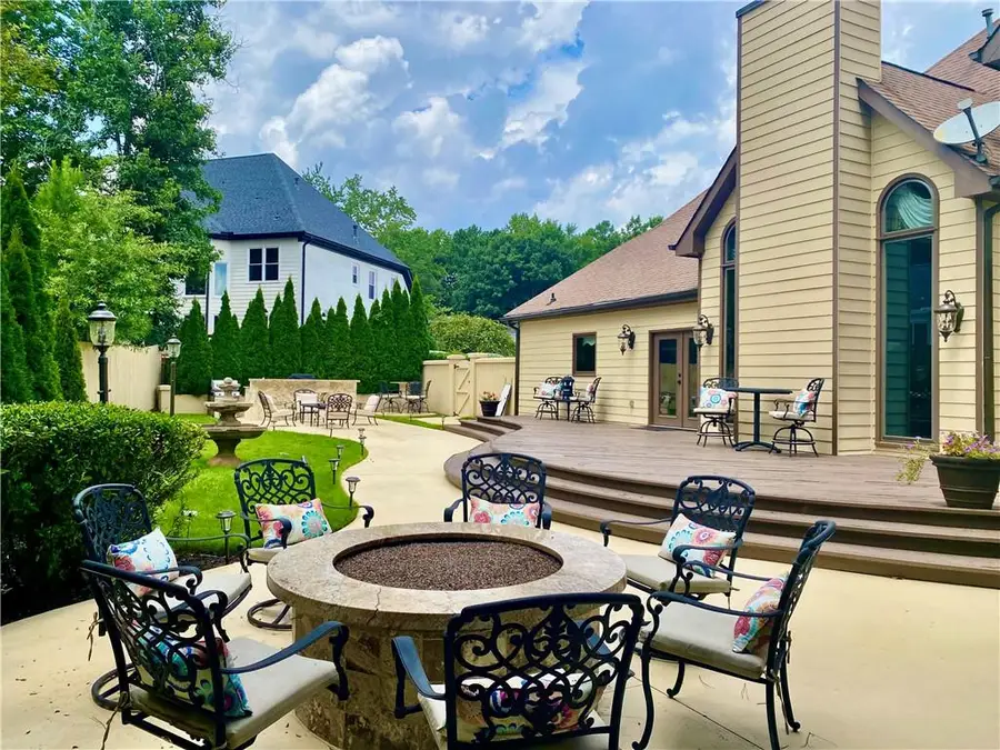 10295 Groomsbridge Road, Johns Creek, GA 30022 - #3