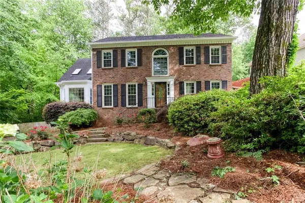4817 Ridgewood Creek Drive, Acworth, GA 30102
