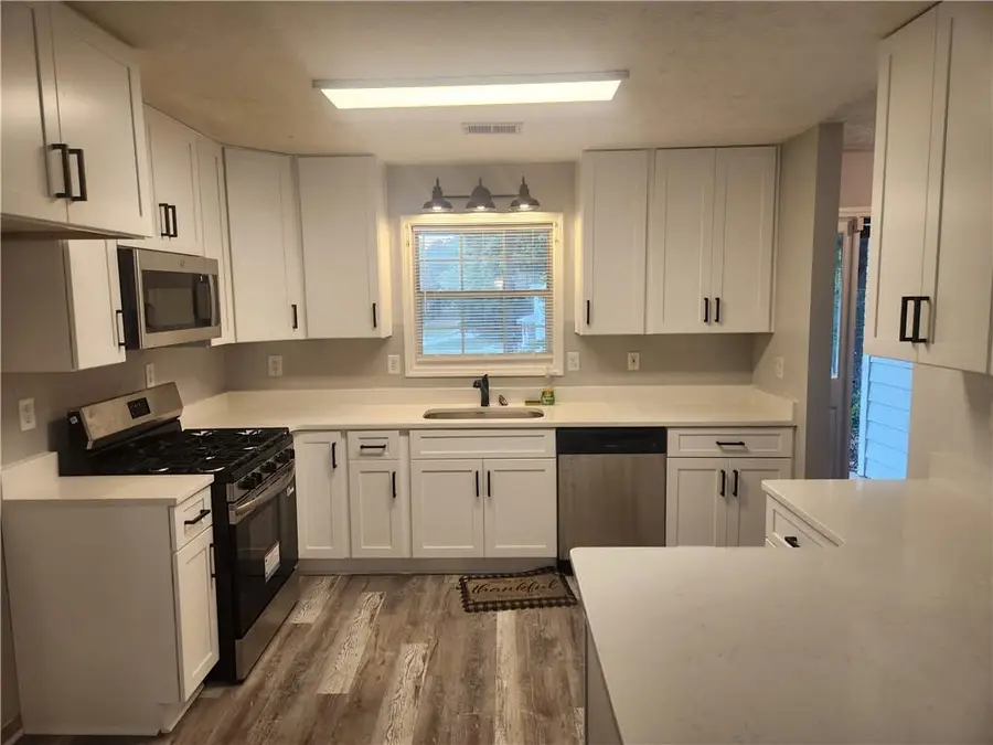 482 Grove Hill Drive, Stockbridge, GA 30281 - #2