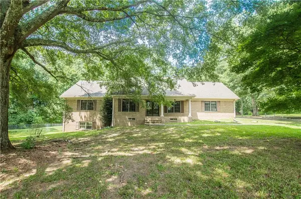 2195 Temple Johnson Road, Snellville, GA 30078
