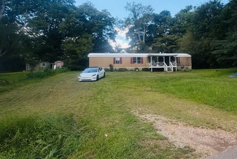 5814 Church Street, Flowery Branch, GA 30542 - #1