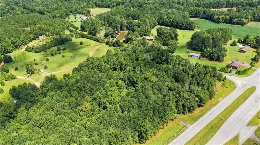 3686 Buchanan Highway, Cedartown, GA 30125 - #3