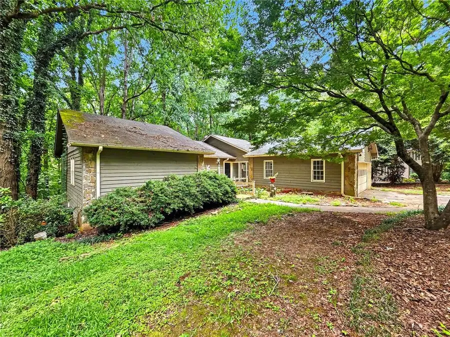 1740 Deer Run Drive Sw, Conyers, GA 30094 - #3