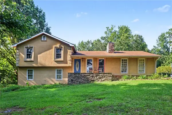 150 Aspen Lake Drive E, Newnan, GA 30263