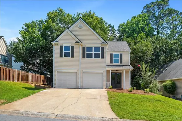 2003 Crestview Way, Woodstock, GA 30188