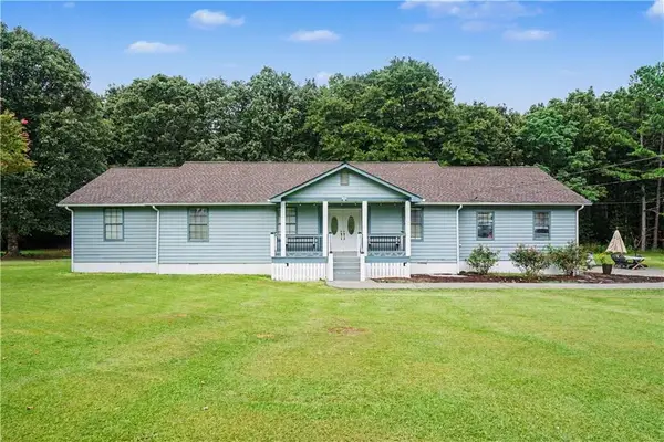 900 Stone Lea Trace, Oxford, GA 30054