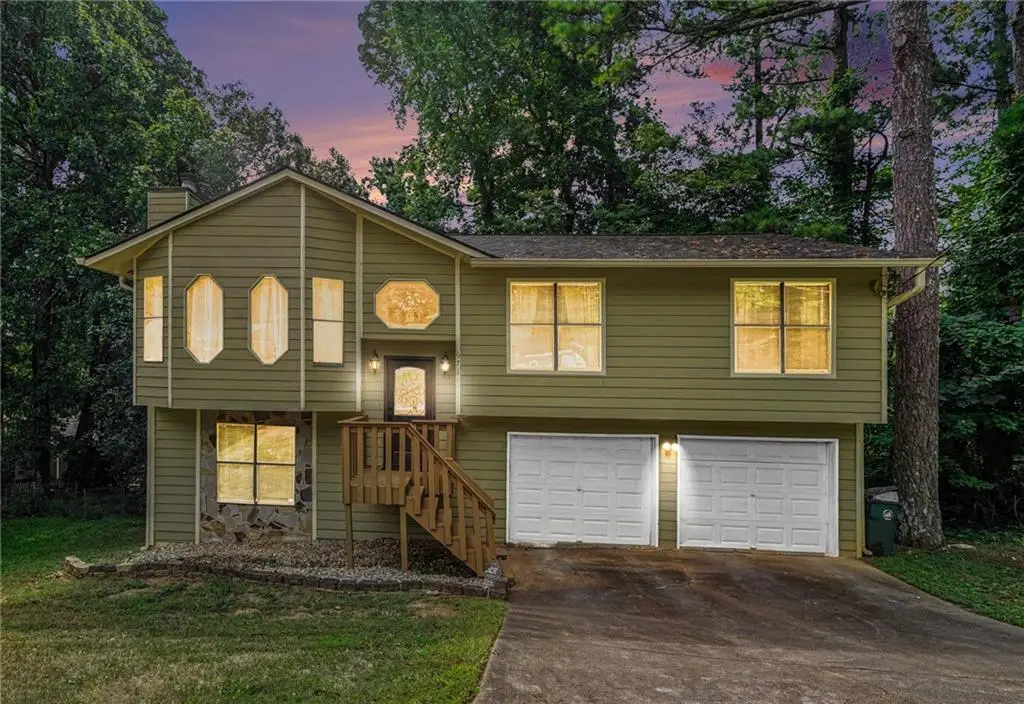 671 Pepperwood Trail, Stone Mountain, GA 30087 - #1