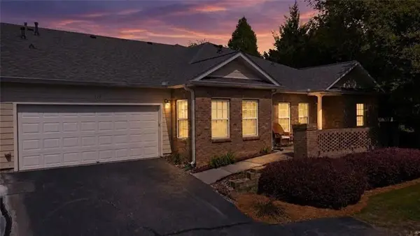 119 Villa Park Circle, Stone Mountain, GA 30087