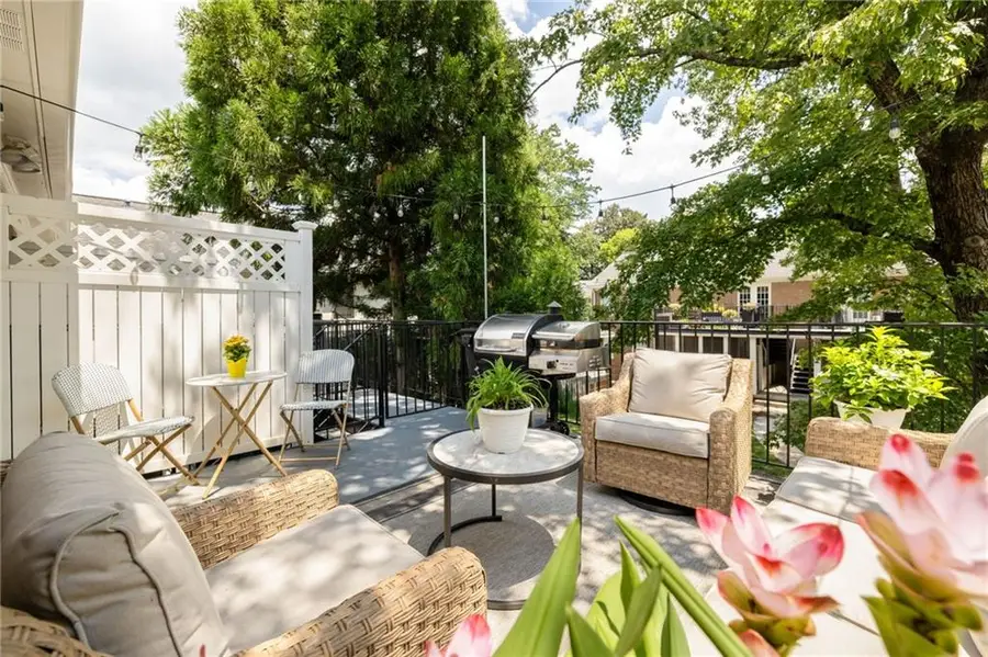 1101 Collier Road Nw #R4, Atlanta, GA 30318 - #3