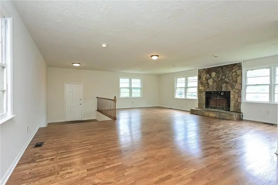 192 Sun Valley Drive, Macon, GA 31211 - #3