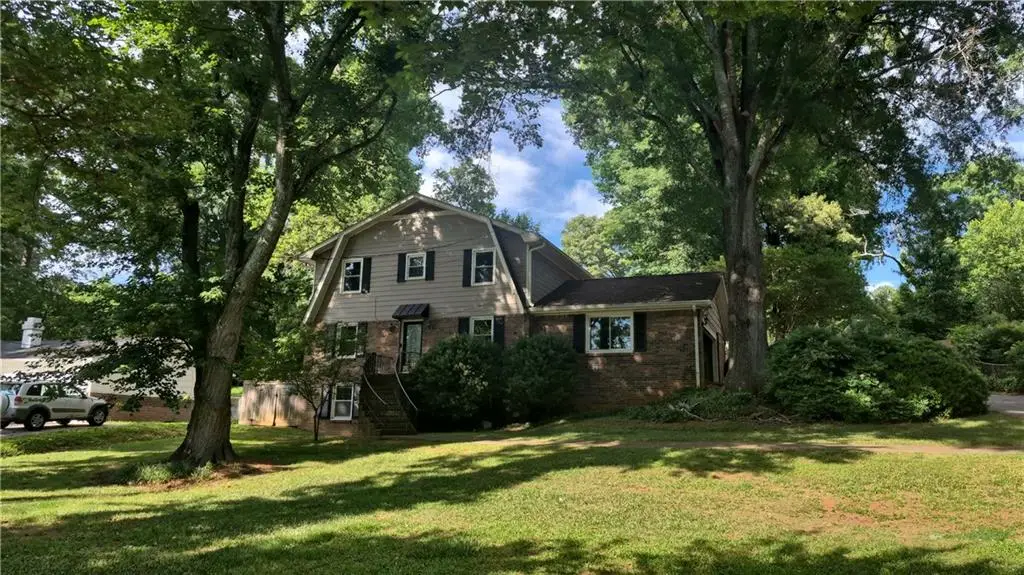 538 Cole Drive Sw, Lilburn, GA 30047 - #1