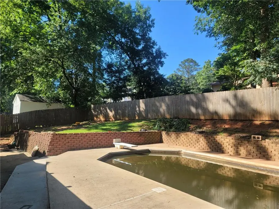 538 Cole Drive Sw, Lilburn, GA 30047 - #2