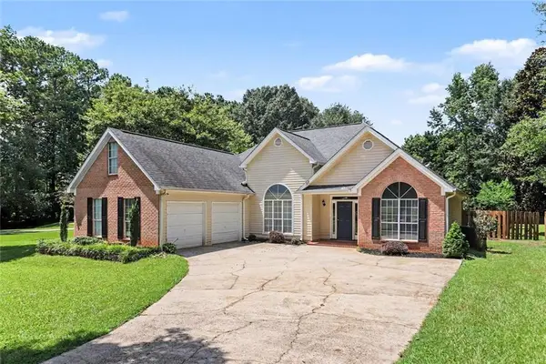 52 Mosswood Court, Newnan, GA 30265