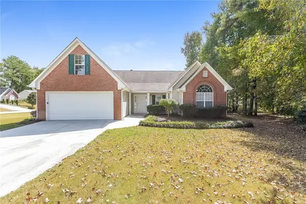 2725 Lenora Springs Drive, Snellville, GA 30039