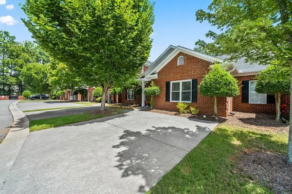 612 Manor Way, Cartersville, GA 30120