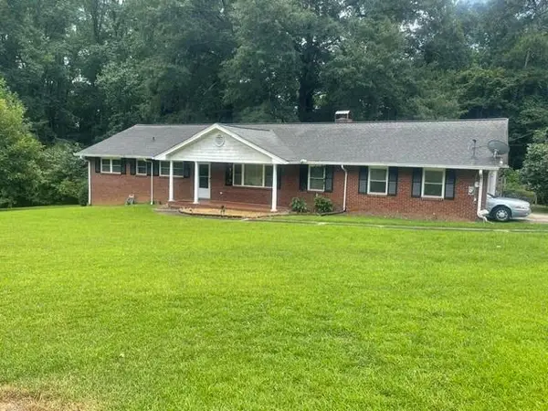 319 Plantation Circle, Fayetteville, GA 30214