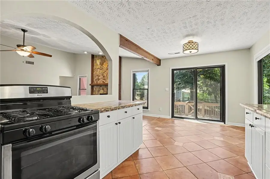 10900 Spotted Pony Trail, Johns Creek, GA 30022 - #3