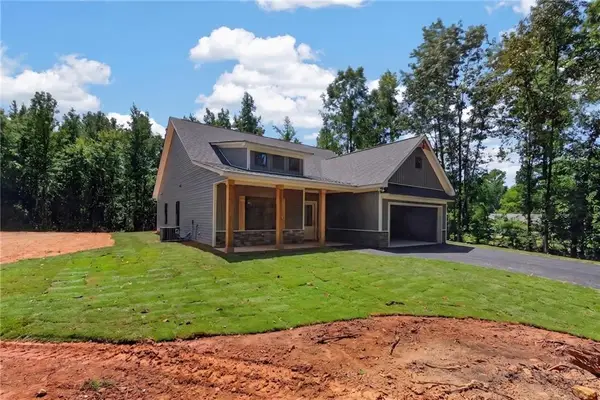 457 Relay Road, Silver Creek, GA 30173
