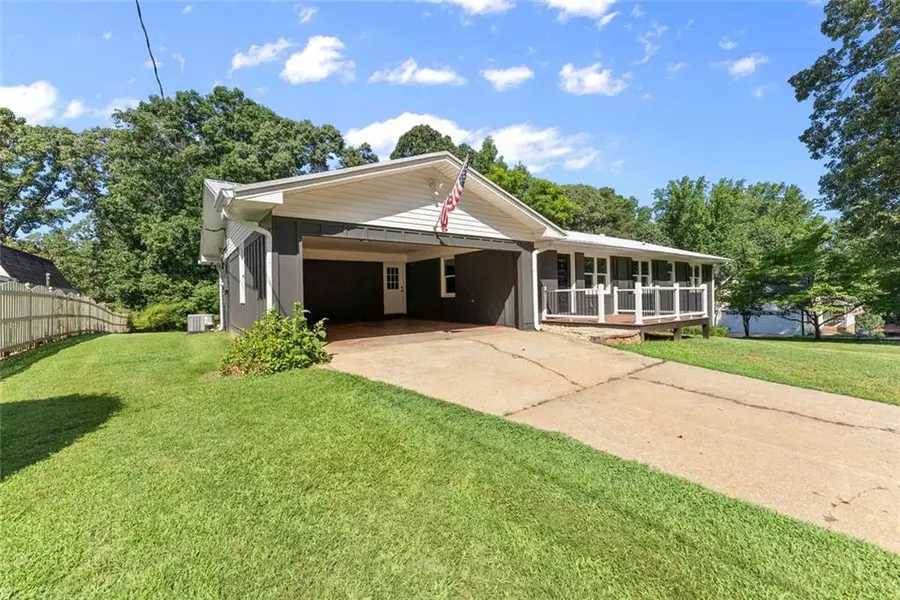 5850 Norton Circle, Flowery Branch, GA 30542 - #3
