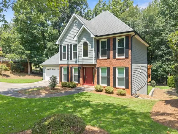 6413 Farm Ridge Court, Flowery Branch, GA 30542