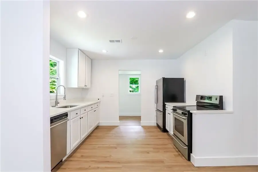 2130 Donald Lee Hollowell Parkway Nw, Atlanta, GA 30318 - #3