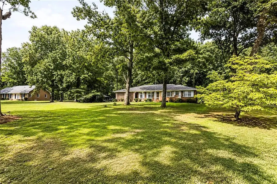 802 S Cherokee Road S, Social Circle, GA 30025 - #2