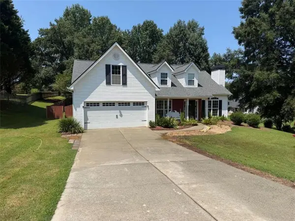 6078 Hillsdale Circle, Flowery Branch, GA 30542