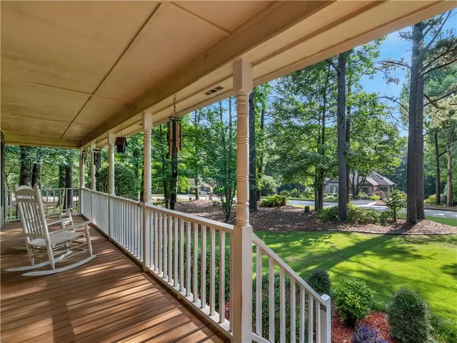 207 Williamsburg Circle, McDonough, GA 30253 - #2