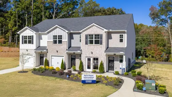 2254 Moss Hill Rd, Stone Mountain, GA 30088