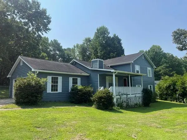 326 Honeysuckle Terrace, Auburn, GA 30011