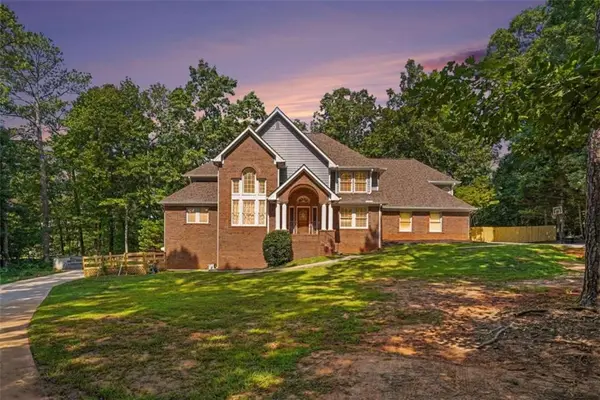 2453 SE Lost Valley Trail, Conyers, GA 30094