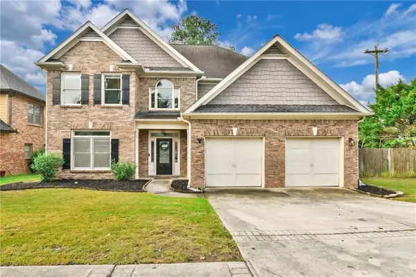 802 Autumn Meadow Drive, Loganville, GA 30052