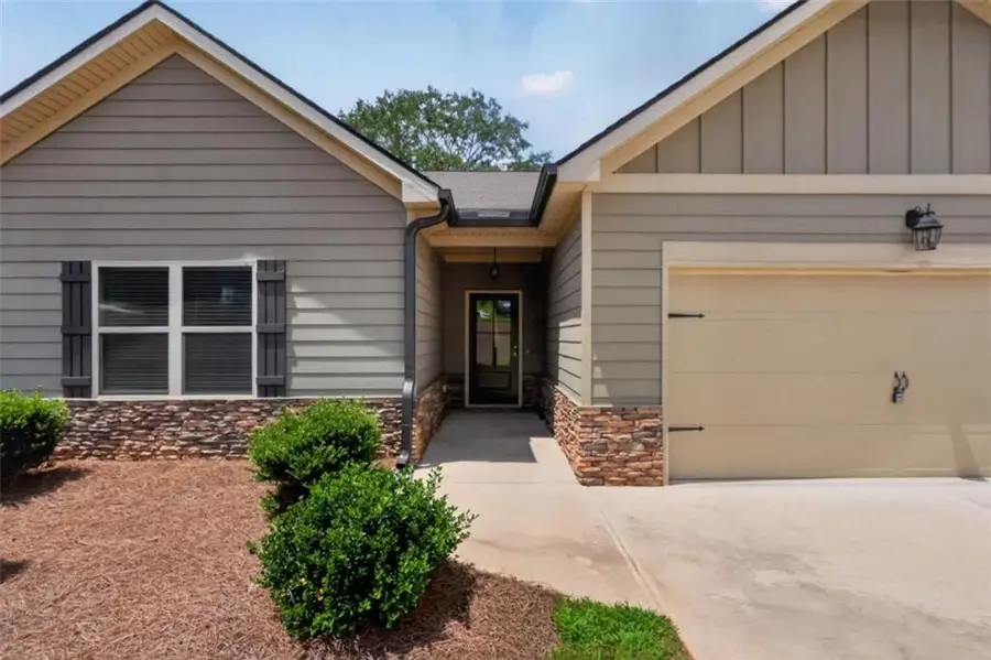 131 Holtz Drive, Carrollton, GA 30117 - #3