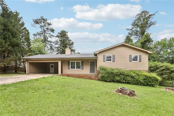 6041 Ridge Way, Douglasville, GA 30135