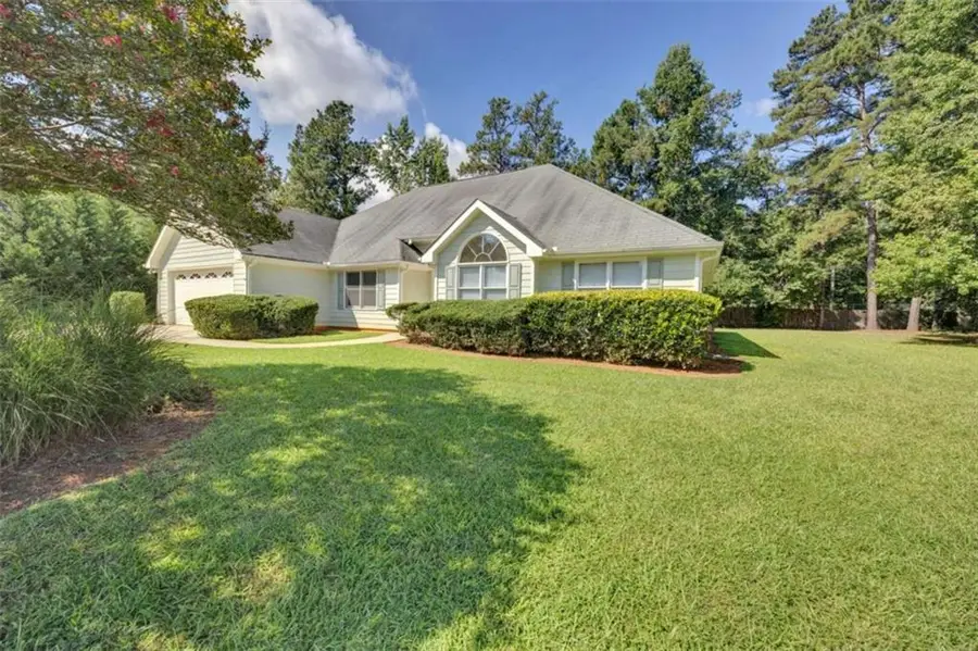 4860 Thornwood Drive, Covington, GA 30016 - #3
