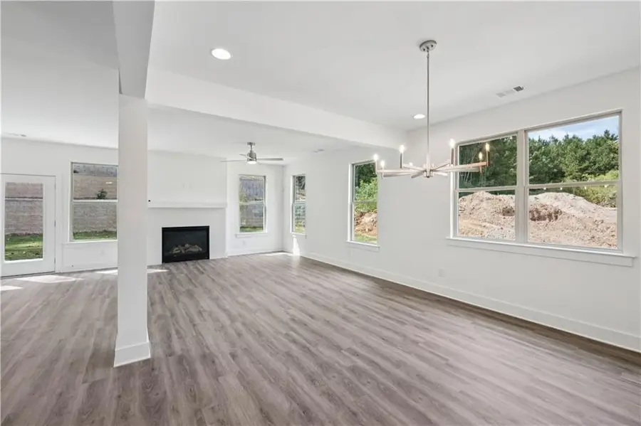 3135 Stonegate Drive Sw, Atlanta, GA 30331 - #3