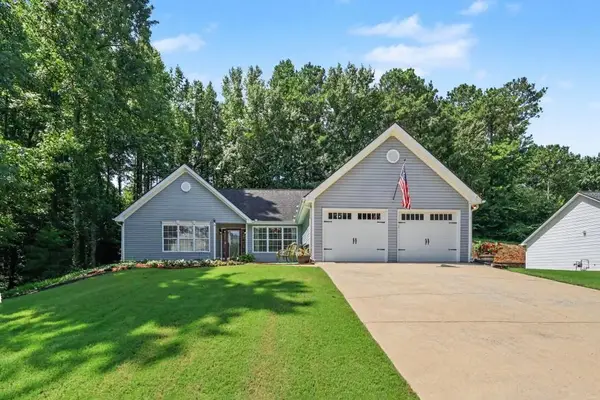 29 Oakridge Court, Douglasville, GA 30134