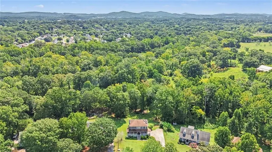 35 SE Miltons Walk Se, Cartersville, GA 30120 - #2