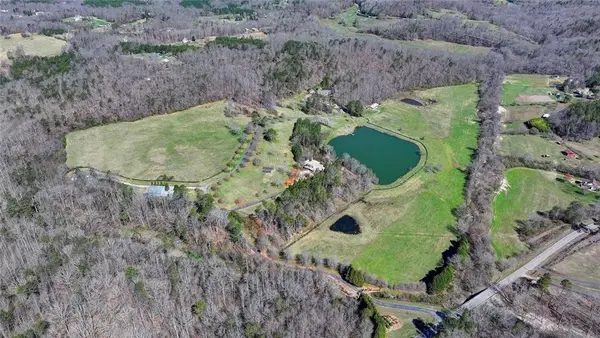 6245 Ben Parks Road, Murrayville, GA 30564