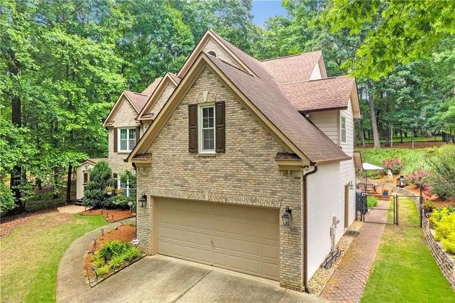 5724 Newberry Point Drive, Flowery Branch, GA 30542 - #2