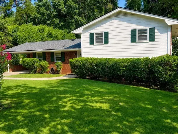 2544 W Laurel Ridge Drive, Decatur, GA 30033