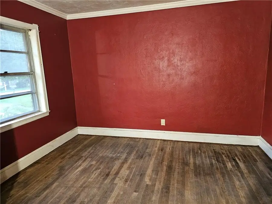 406 Cherry Street, Thomaston, GA 30286 - #3