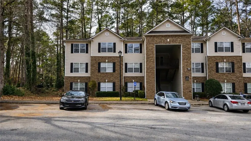 8301 Par Four Way, Lithonia, GA 30038 - #1