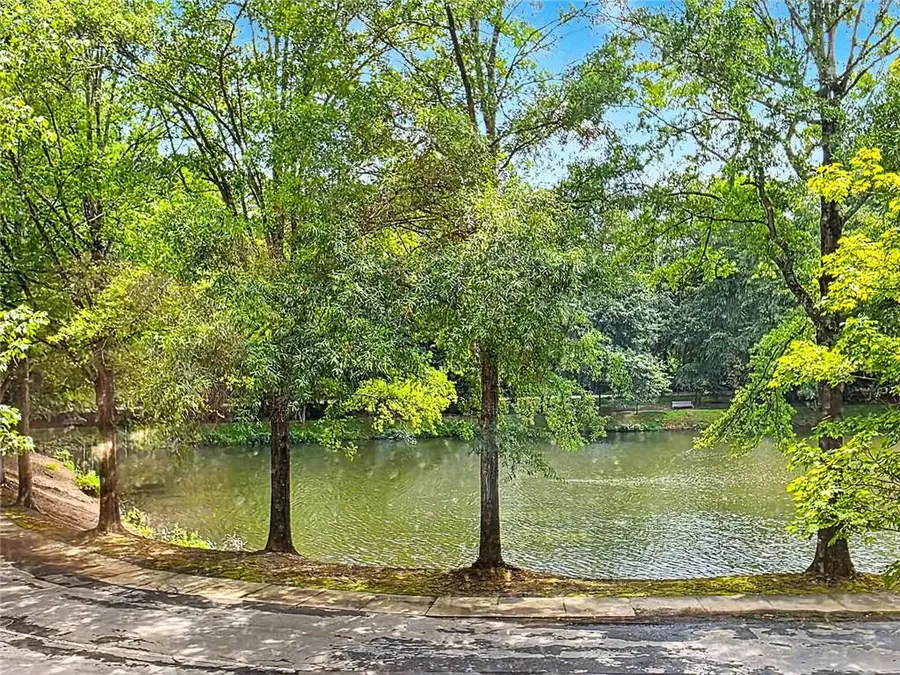 1800 Clairmont Lake #A204, Decatur, GA 30033 - #2