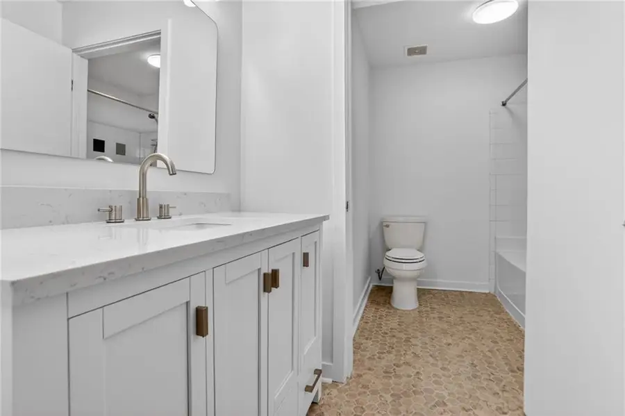 800 Peachtree Street Ne #2104, Atlanta, GA 30308 - #3